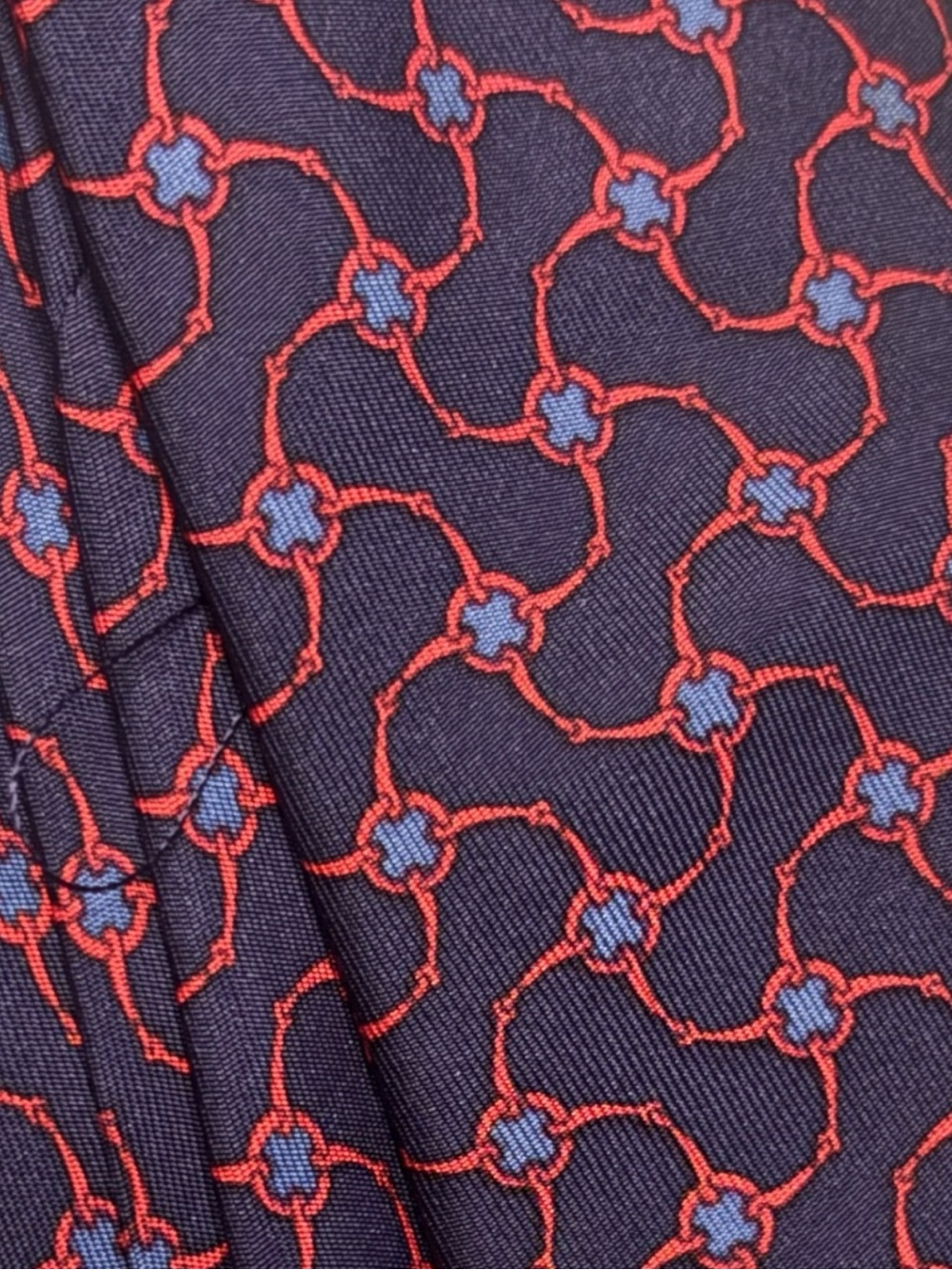 HERMÈS silk tie
